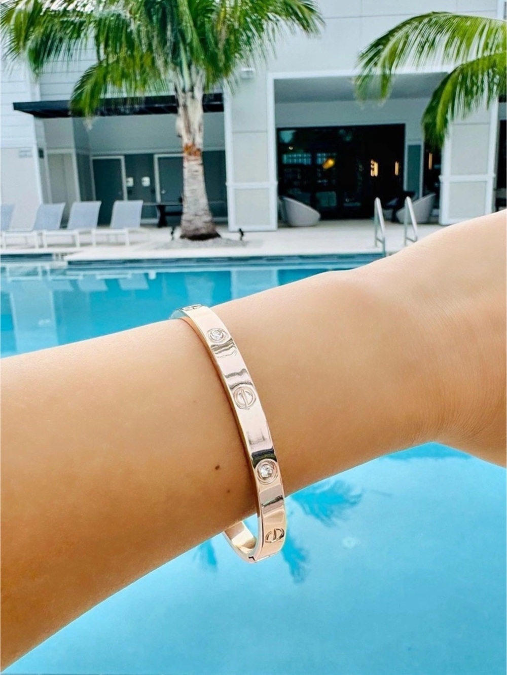 Rose Gold Crystal Screw Love Bracelet